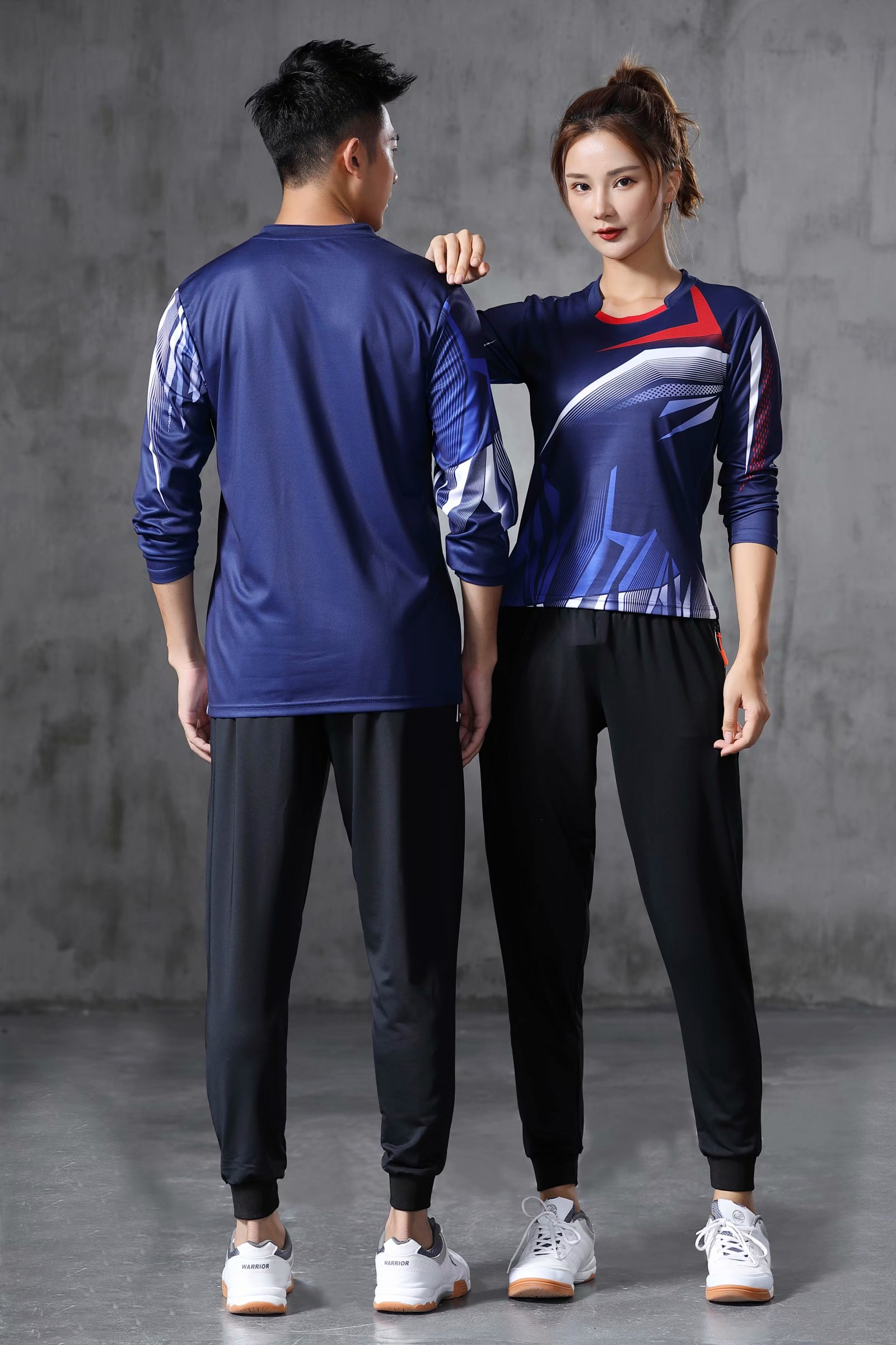 男性/女性子供用バドミントンtシャツ,長袖速乾性テニスシャツ - Badminton Png のレビューと価格