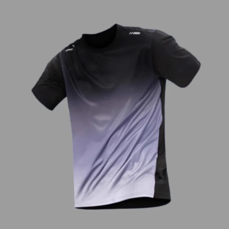 メンズスポーツウェア、アイスシルク半袖とショートパンツのラン - Badminton Png のレビューと価格